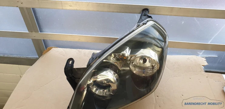 koplamp-opel-tigra-twintop-tt-links-halogeen-donkere-inleg-bestuurderskant-origineel-gebruikt-2004-2010 — foto 3