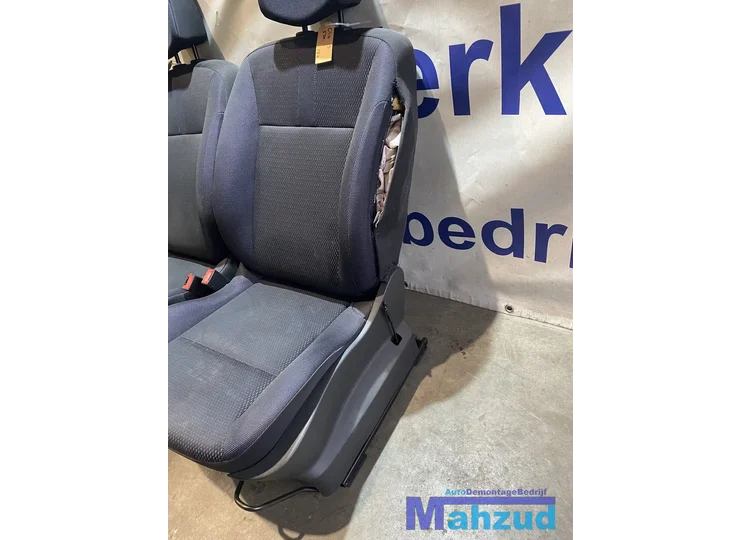 renault-clio-3-5-deur-interieur-compleet-20052014