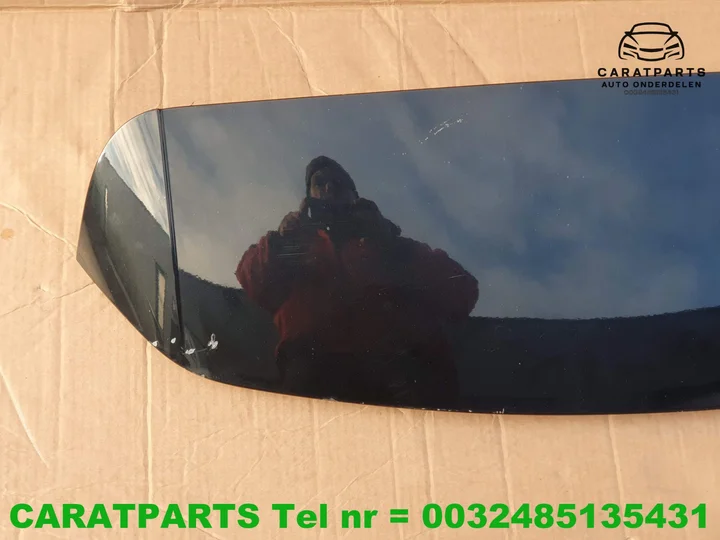 8u0827933-achterklepspoiler-q3-derde-remlicht-q3-8u — foto 4