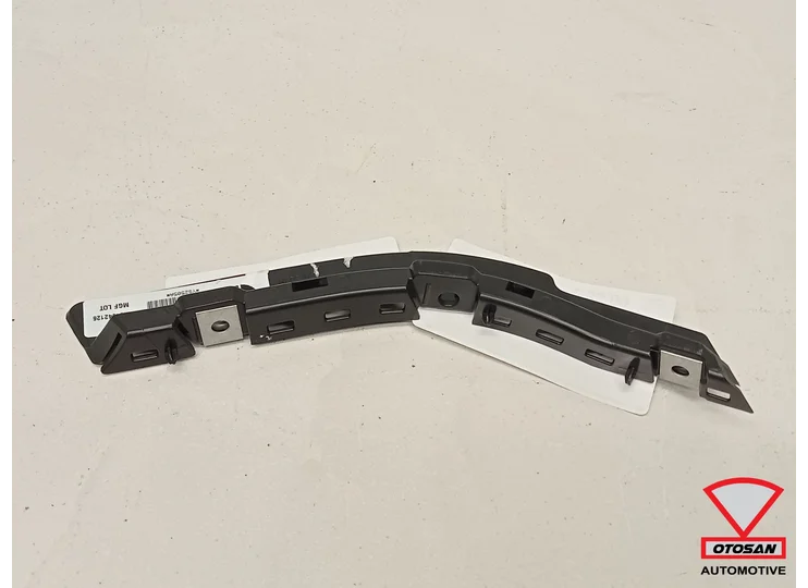 MB Vito W447 V Klasse Bumper geleider steun houder Links A4478800612 Nieuw