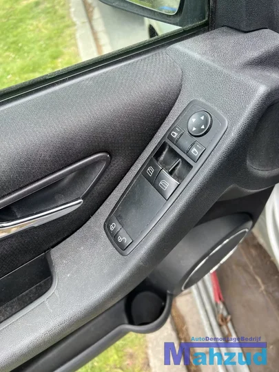 mercedes-b-klasse-w245-20-zilver-761-266960-automaatbak — foto 31