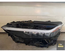 42-122-toyota-bz4x-volledige-led-linker-voorlamp