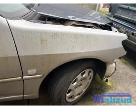 peugeot-306-break-grijs-rechts-scherm-voorscherm-1994-2002