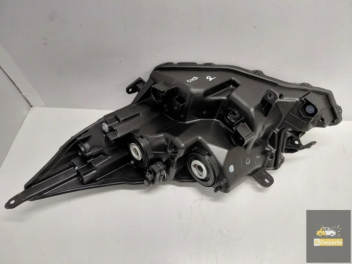 oh31-toyota-aygo-x-lamp-rechts-normaal — foto 4
