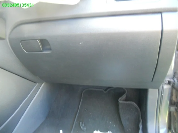 dashboardkastje-handschoenkastje-volkswagen-polo-6r — foto 3