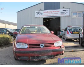 1999-volkswagen-golf-4-1-6-demontage-sloop-114