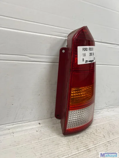 ford-focus-1-station-rechts-achterlicht-19982004 — foto 2