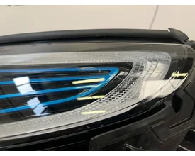 mb-eqc-vol-led-koplamp-links-compleet-a2939062701-2019 — foto 2