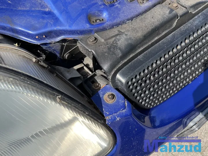 mercedes-slk-r170-grille-19962004 — foto 2