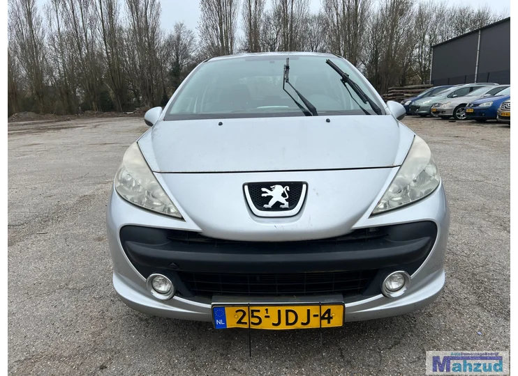 Pièces détachées pour Peugeot 207 1.4 16V Argent EZRC (démontage)
