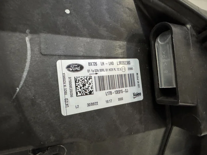 ford-puma-ii-led-koplampen-set-l1tb13e014gg-l1tb13e015gj — foto 4
