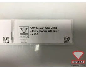 vw-touran-5t-2018-kabelboom-interieur — foto 3