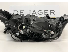 toyota-rav-4-rav4-v-koplamp-links-2018 — foto 5