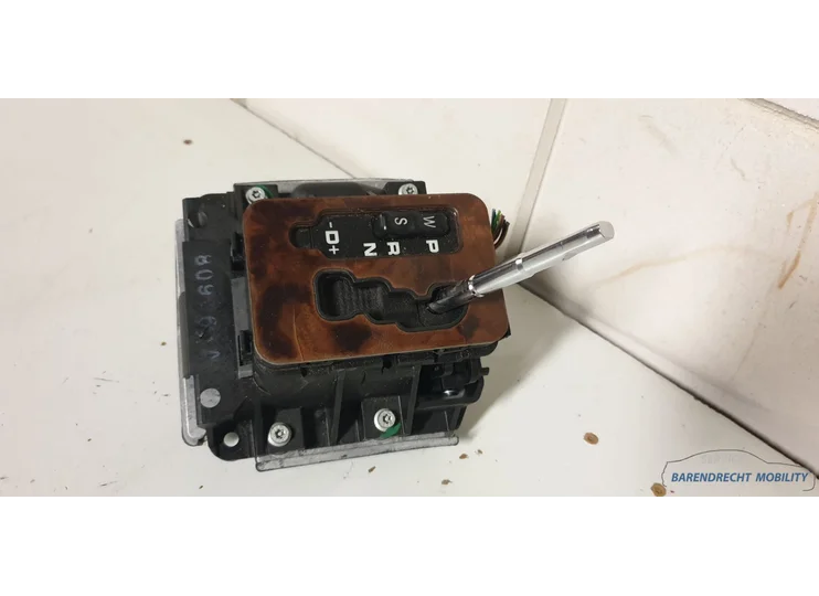 Selector lever CLK W208 C class W202 Mercedes automatic gear lever 202267056G PRND Original used 1997 / 2003