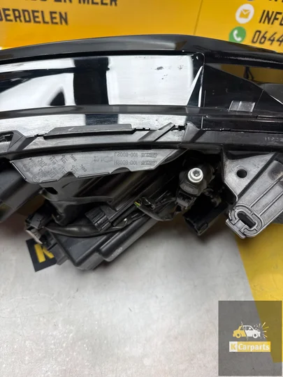 nissan-qashqai-j12-koplamp-links-adaptive-led-1008d02h — foto 9