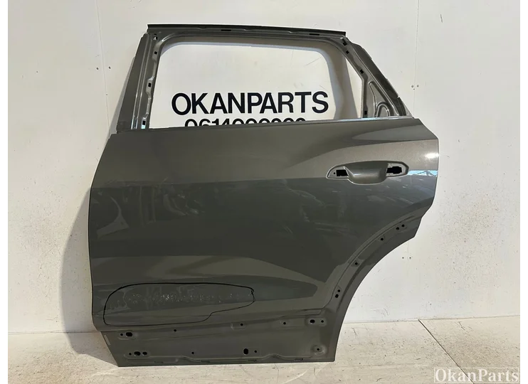 Audi Q8 linke hintere Tür