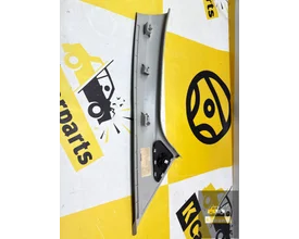 volkswagen-up-10-12v-75-stijlbekleding-a-b-c-1s0867233 — foto 2