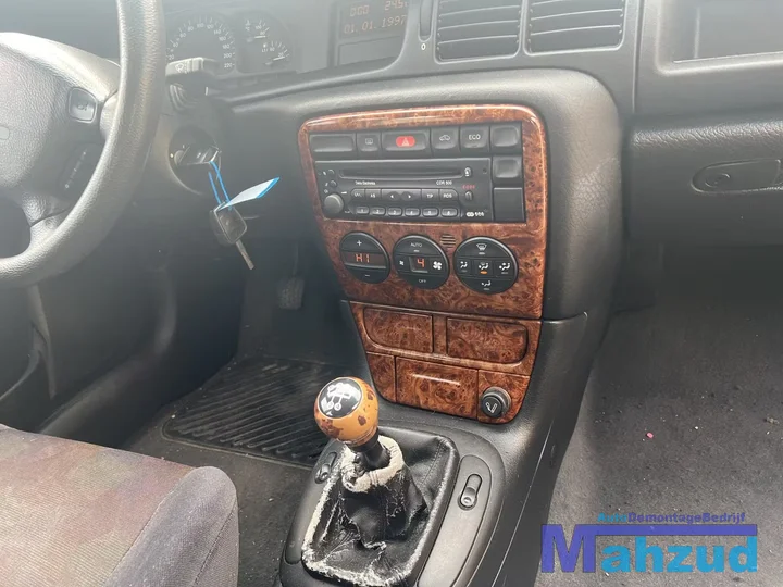 1998-opel-vectra-18-i-16v-groen-l359-x18xe-onderdelen-demotage — foto 16