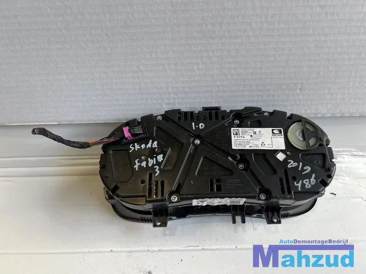 skoda-fabia-3-km-teller-6v0920730d-20142021 — foto 3