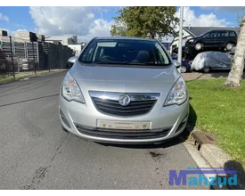 opel-meriva-b-zilver-z157-voorkop-front-bumper-2010-2017