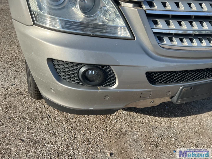 mercedes-ml-2-w164-grijs-c723-voorbumper-20052011 — foto 5