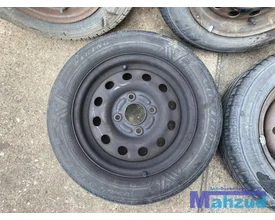 ford-ka-stalen-velgen-banden-165-65-13-inch-4x108-reserve — foto 3