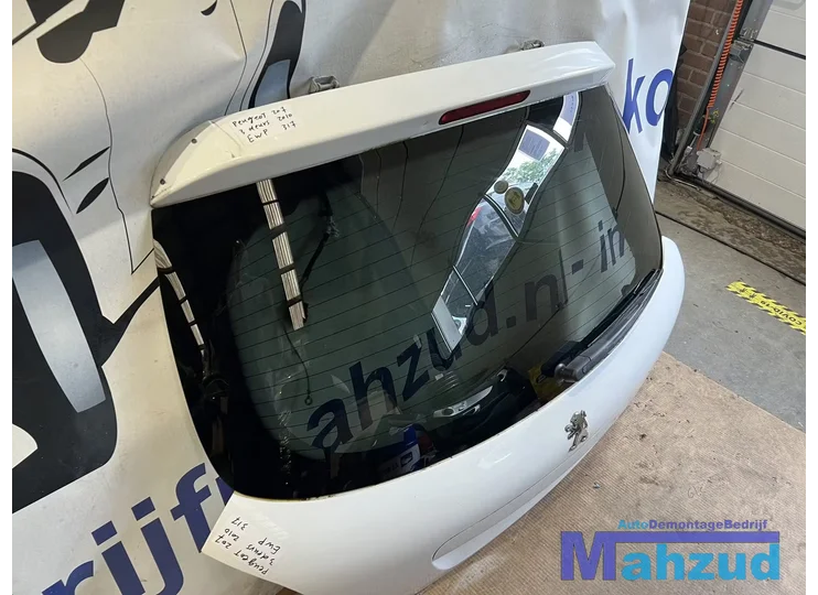 peugeot-207-wit-ewp-3deurs-achterklep-compleet