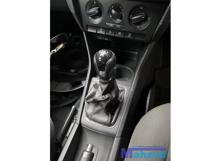 SEAT TOLEDO 4 pook knop hoes 2012-2019