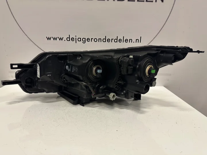 nissan-qashqai-j11-facelift-koplamp-rechts-10019009 — foto 2
