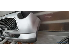 voorbumper-grille-daihatsu-trevis-s28-zilver-metallic-bumper-voor-compleet — foto 3