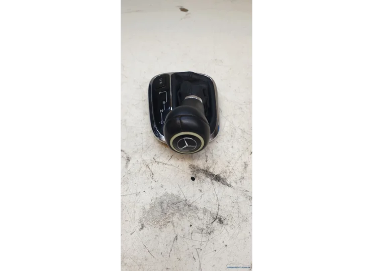 Leather gear knob W203 W209 C CLK Mercedes gear knob automatic A2032672111 cover original used PRND 2002 / 2007