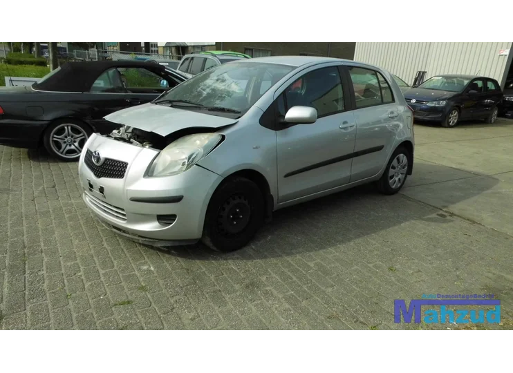 toyota-yaris-p9-10-motorblok-1kr-fe-motor