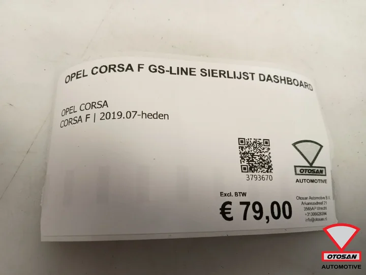 opel-corsa-f-gsline-gs-sierlijst-dashboard-origineel — foto 8
