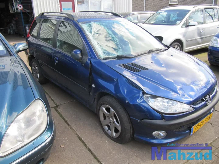 peugeot-206-sw-14-motorblok-kfw-motor — foto 5