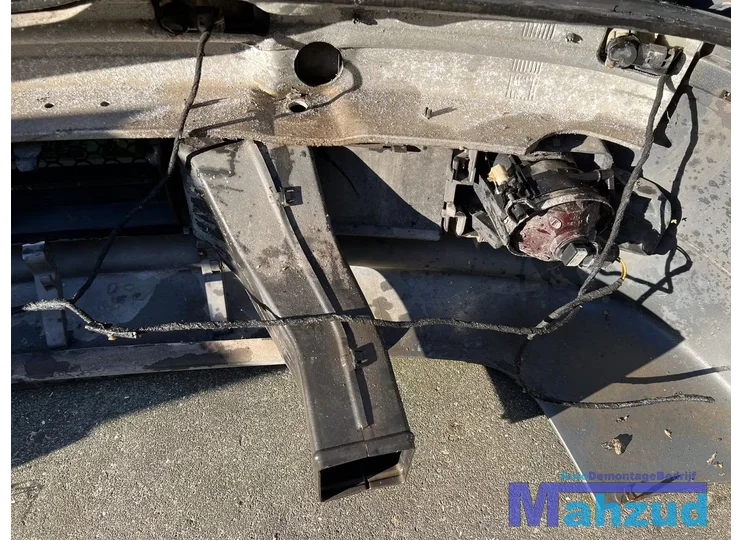 bmw-5-serie-e39-touring-4727-voorbumper-bumper-voor-19962004