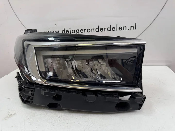 opel-grandland-led-koplamp-rechts-9850148080-2022 — foto 2