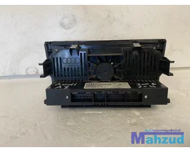 audi-a3-8p-climate-controle-bedieningspaneel-8p0820043n-0312 — foto 4