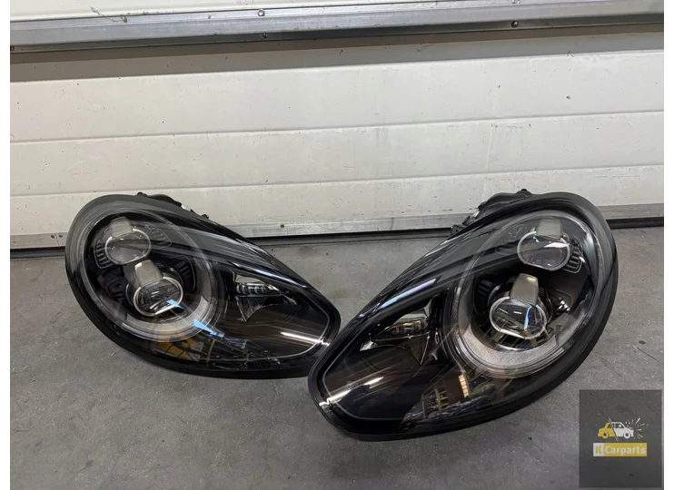 970.631.971.04, Porsche Panamera 970 FULL LED GTS gauche droite