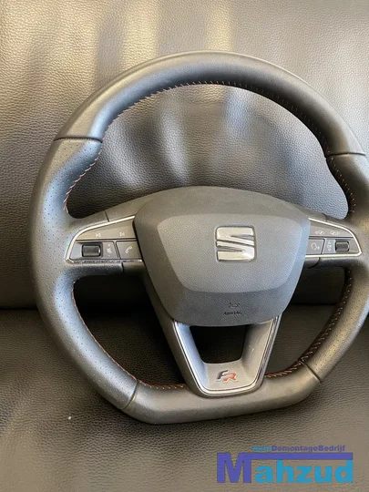 seat-ibiza-4-fr-stuurwiel-stuur-met-airbag-sportstuur-2016 — foto 3