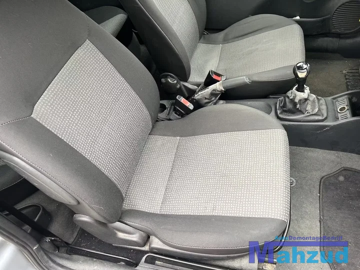 opel-corsa-c-10-12v-z10xep-onderdelen-z163-grijs — foto 11