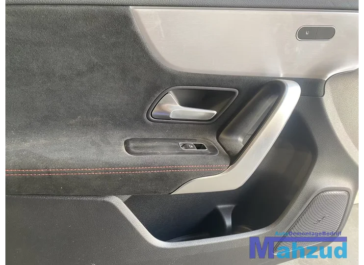 mercedes-aklasse-w177-blauw-links-voor-deur-20182022
