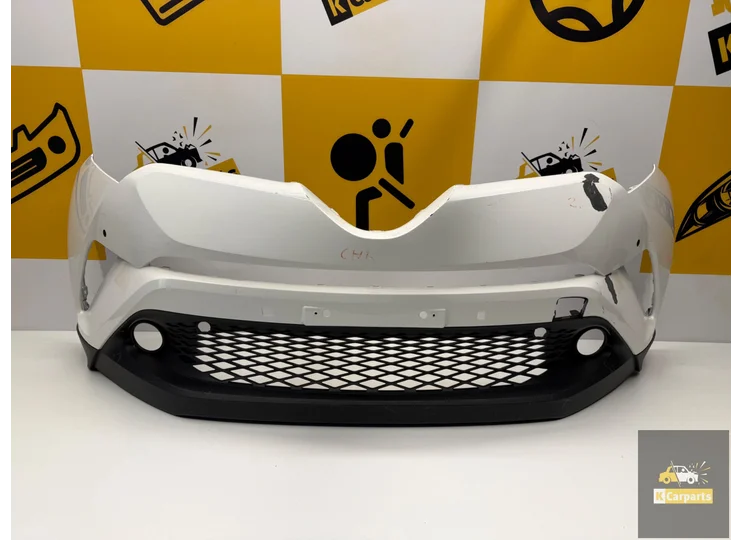 TOYOTA C-HR VOORBUMPER 52119-F4010  6xPDC 52119-f4010