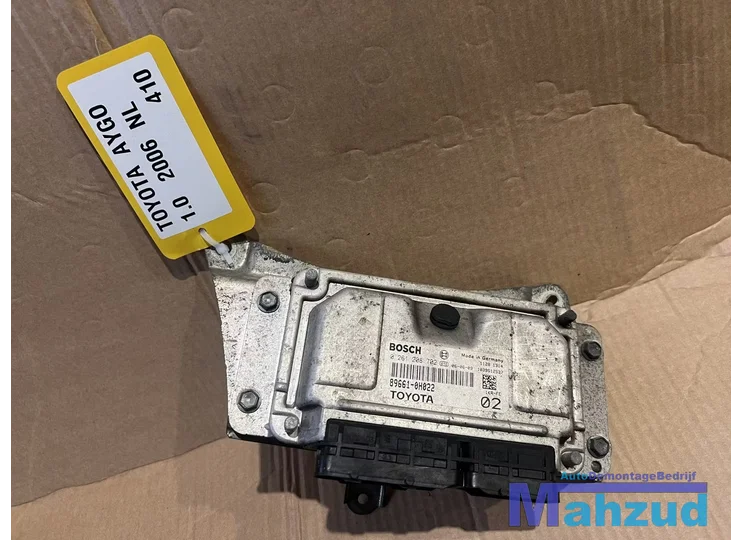 TOYOTA AYGO 1.0 1KREFE ECU Motormanagement 2005-2014 896610H022