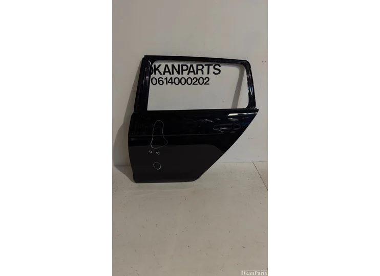 Volkswagen Golf 7 Variant left rear door left