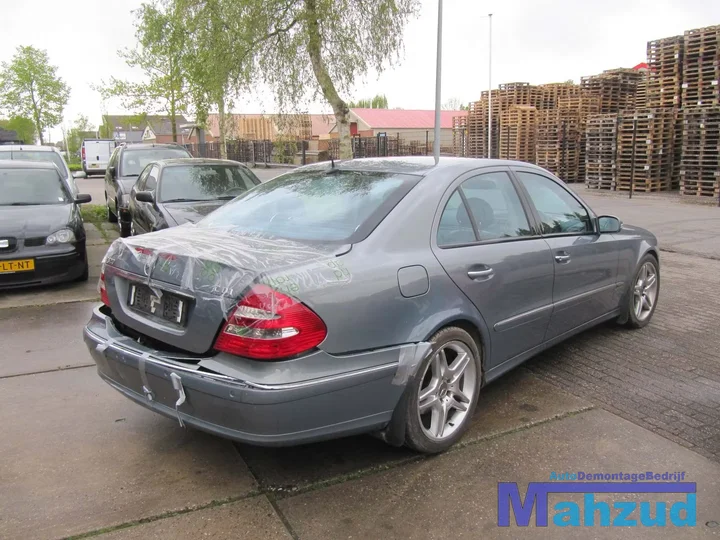 2004-mercedes-w211-plaatwerk-carrosserie-portier-dorpel-dak-stijl — foto 7