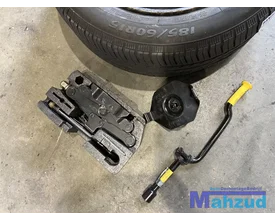 renault-megane-4x100-601-15-inch-thuiskomer-reservewiel-krik — foto 2