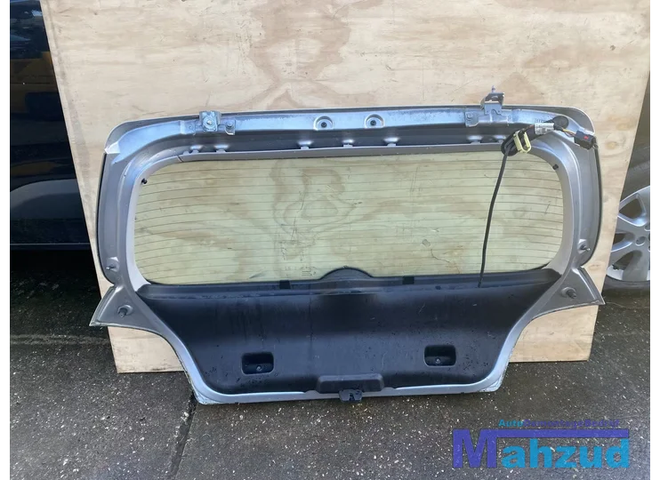 peugeot-307-hatchback-zilver-ezrc-achterklep-20002009
