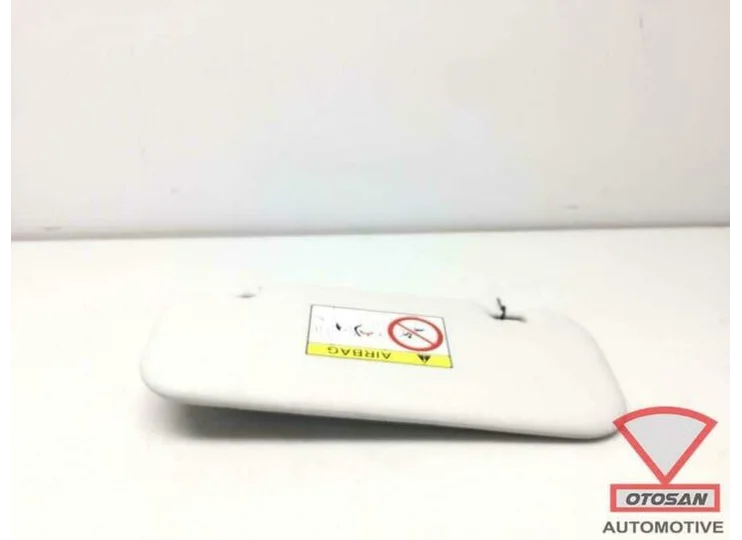 fiat 500x 2018 sun visor white right