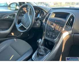 opel-astra-j-dashboard-delen — foto 8
