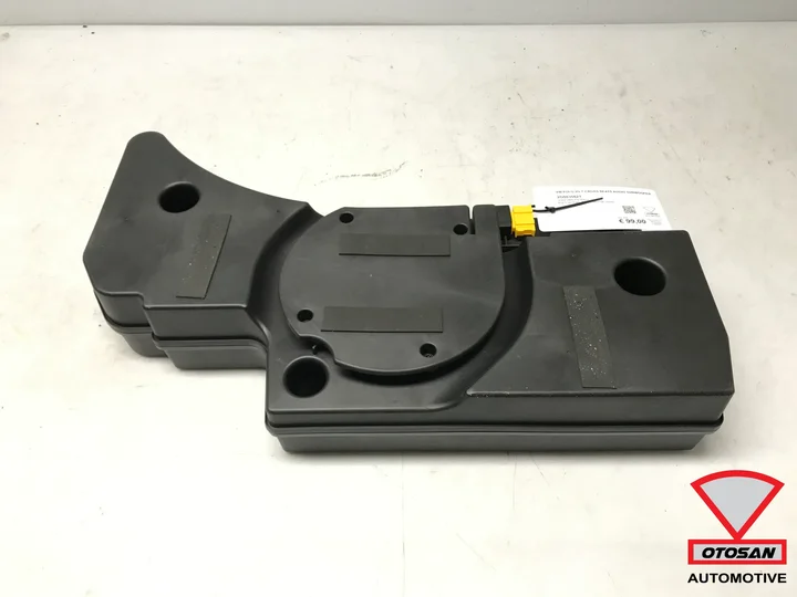 vw-polo-2g-tcross-beats-audio-subwoofer-2g0035621 — foto 2